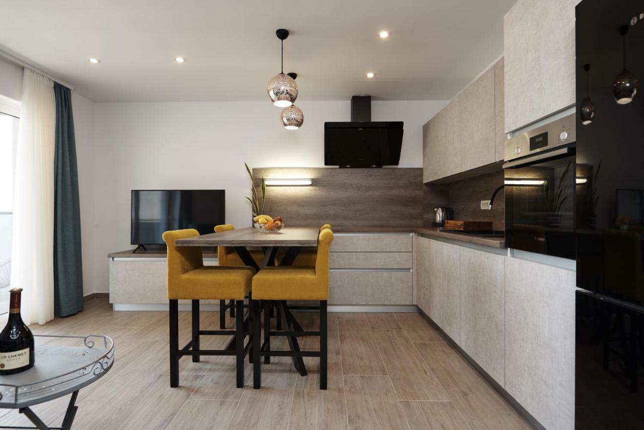 Sunny Side Apartment Trogir Luaran gambar