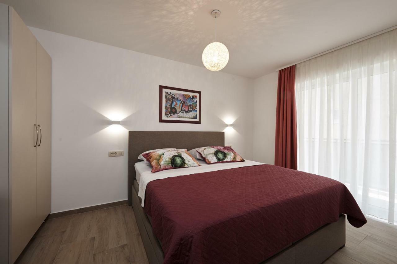 Sunny Side Apartment Trogir Luaran gambar