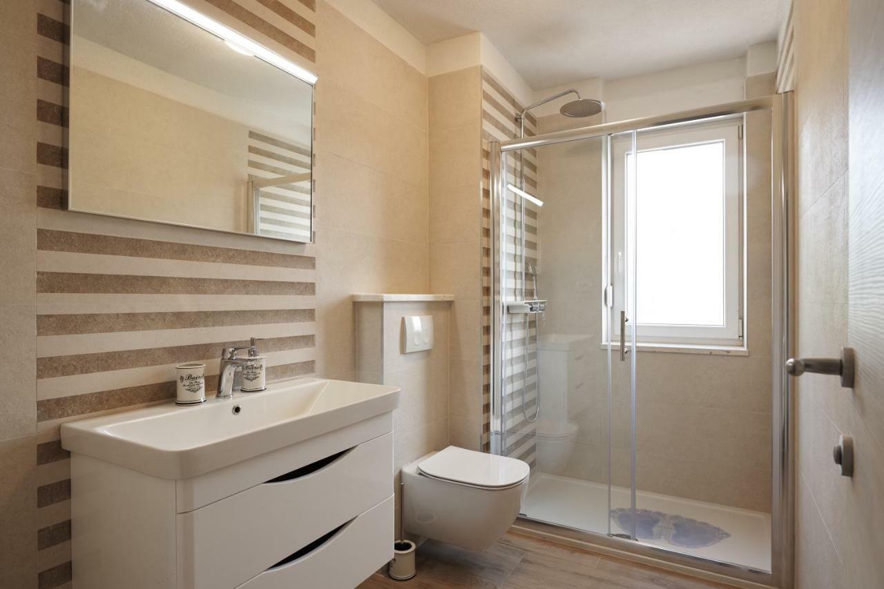 Sunny Side Apartment Trogir Luaran gambar