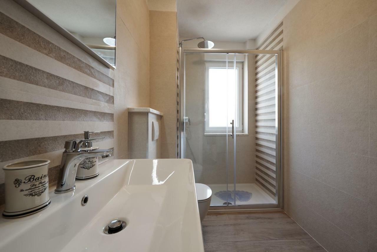 Sunny Side Apartment Trogir Luaran gambar